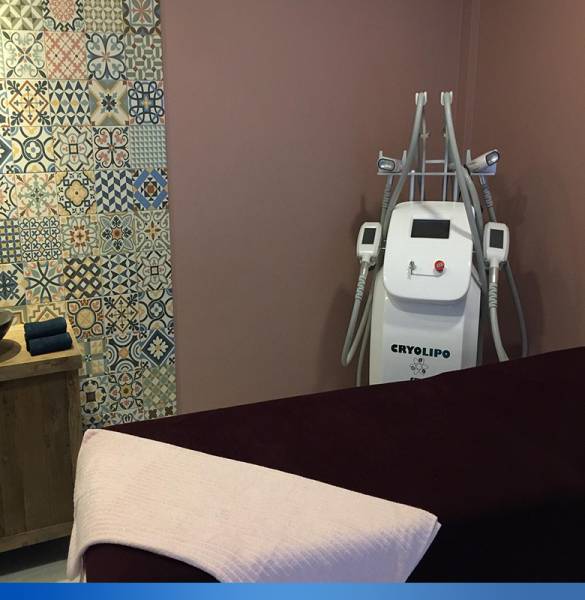 Cryolipolyse 4 têtes simultanées chez CRYOCONCEPT Mérignac vers Bordeaux