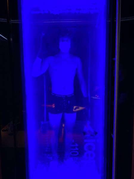 Cabine de cryothérapie pour équiper un spa et centre de bien-être de prestige en France